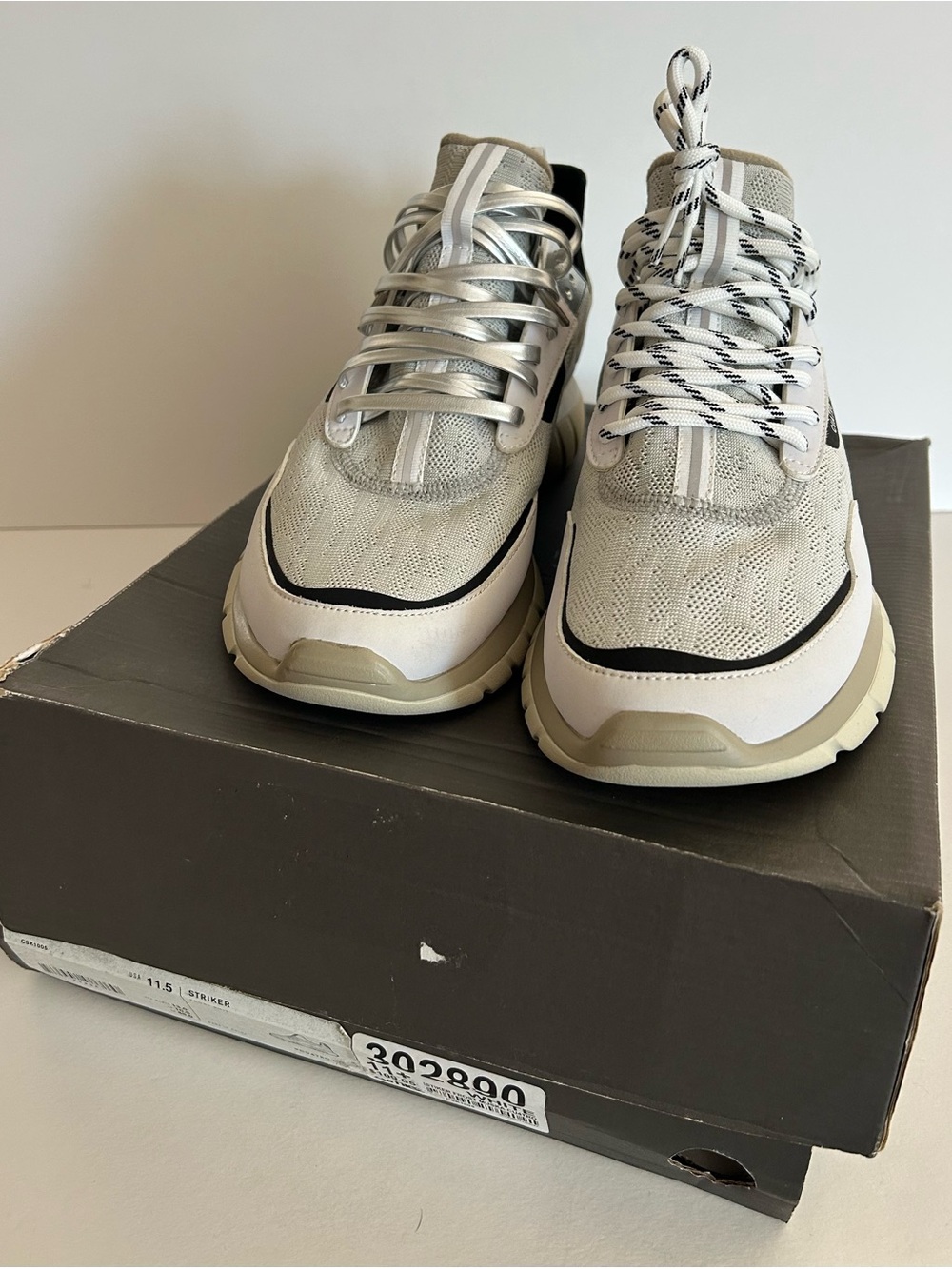 CU4TRO Striker Chad Muska Frost Knit Men's White Athletic Sneakers